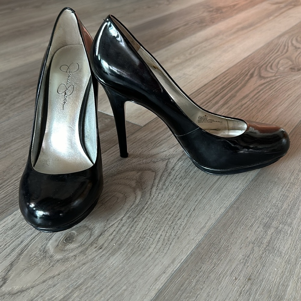 Jessica Simpson Patent Leather Pumps 9.5